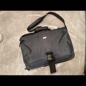 Solo Laptop Bag